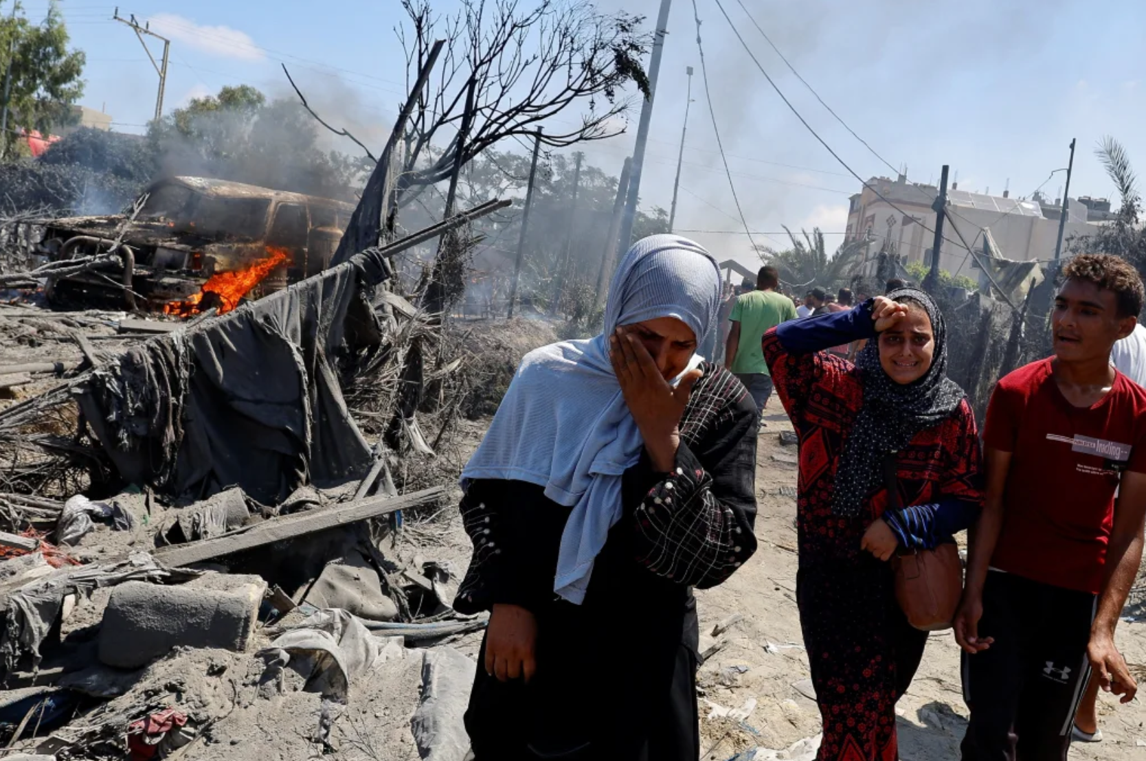 Alrededor de 70 palestinos murieron en un ataque de Israel contra Hamas